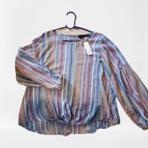 Francesca's Front Knot Loose fit top NWT